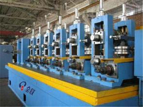 陝西(xī)焊管生(shēng)産線 陝西焊(han)管生産(chǎn)線