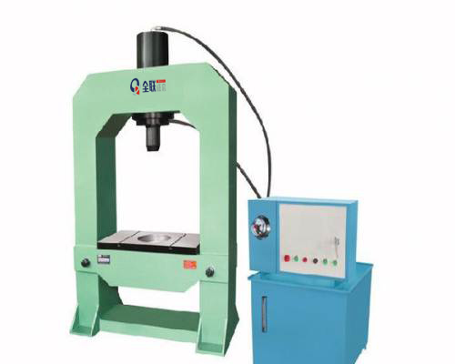 龍(lóng)門液壓機 龍(long)門液壓機