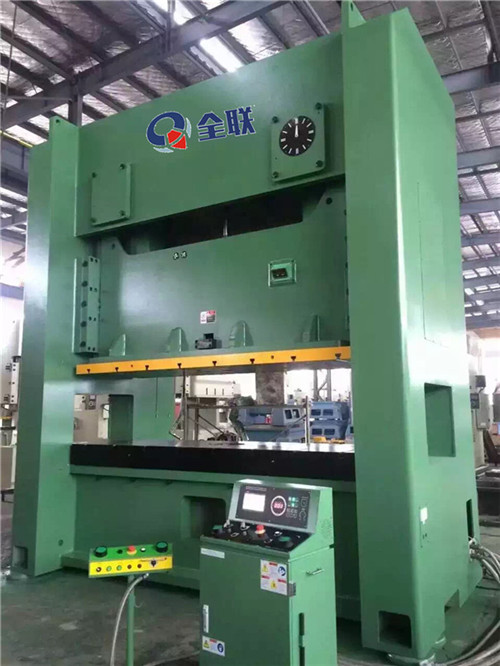 龍門壓力機(ji) 龍門壓力機(ji)