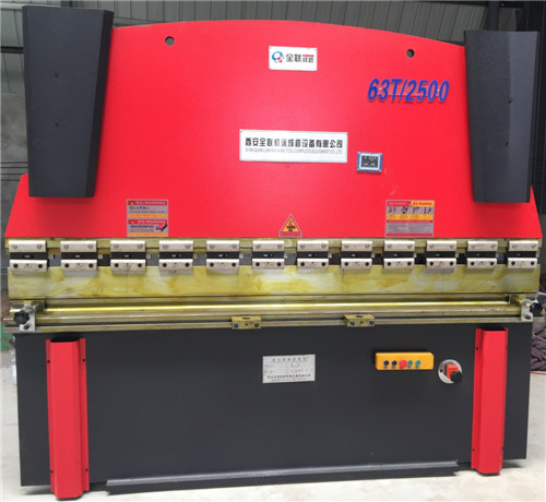 液壓數(shù)顯折彎機 液壓數顯折(shé)彎機