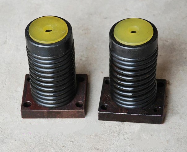 機(ji)床配件 機床配件