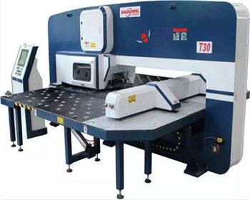 蘭州閉(bi)式液壓(yā)數控轉(zhuan)塔沖床(chuáng)