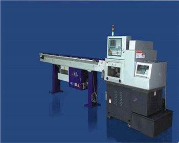 蘭州(zhōu)五軸聯(lian)動走心(xīn)式數控(kòng)車床