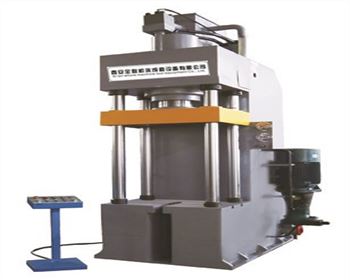 液壓機生(shēng)産廠家設(shè)備清洗過(guo)程解析